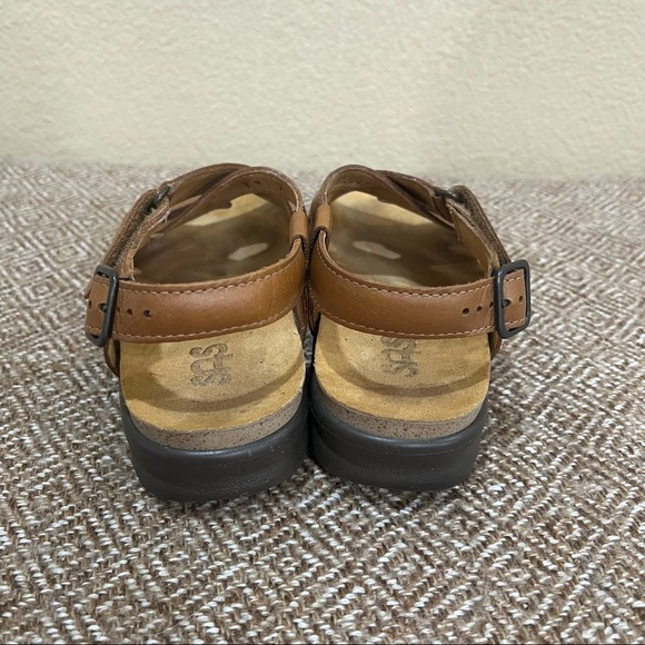 New SAS Huggy Sandals Women's Caramel Brown Leather Tripad Comfort Sz 7 Casual - Picture 3 of 7